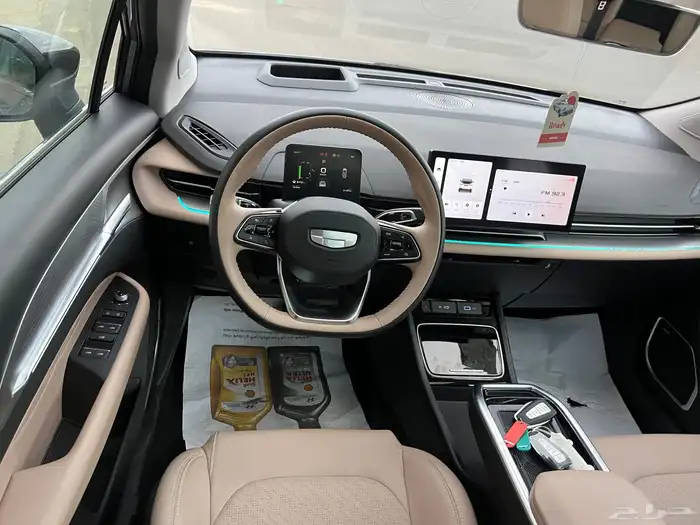 جيلي جيومتري 2024 فل كامل C شبه الاصفار 6