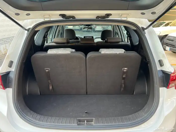 سنتافي 2023 دبل بنزين 7 مقاعد نظيف جدا لدى قمة الاطلال 25