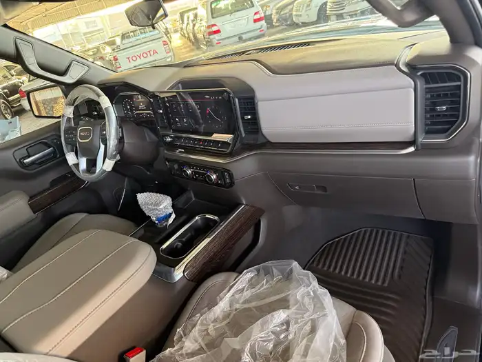 جئ أم سي سيرا غمارة الفيشن موديل 2025 17