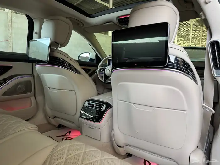 مرسيدس الجوهره شاشات خلفيه 13