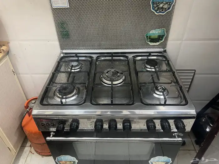 ثلاجة فرن مكيف سبلت وشباك 3