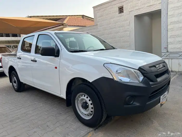 ايسوزو ديماكس 2021 بدون دبل لدى قمة الاطلال 3