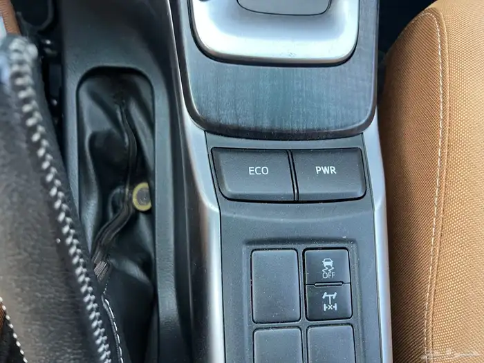 فورتشنر 2022 بنزين 6 سلندر نظيف جدا لدى قمة الاطلال 50