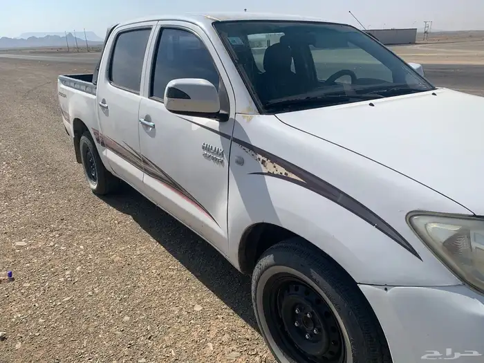 للبيع هايلكس مديل 2009 ماشيه 604493 1