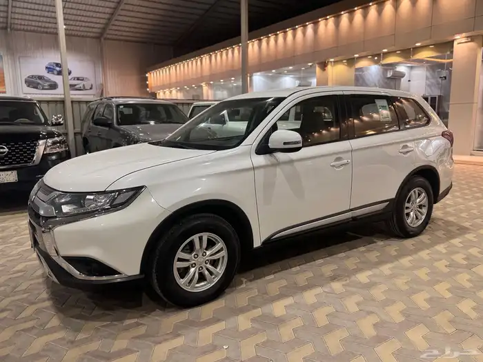 ميتسوبيشي أوتلاندر موديل 2019 1