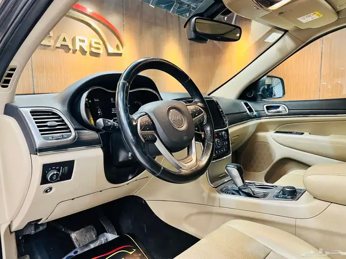 جراند شيروكي 2019 V6 لمتد (( بحاله ممتازه )) 13