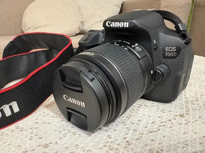 كاميرا كانون 2