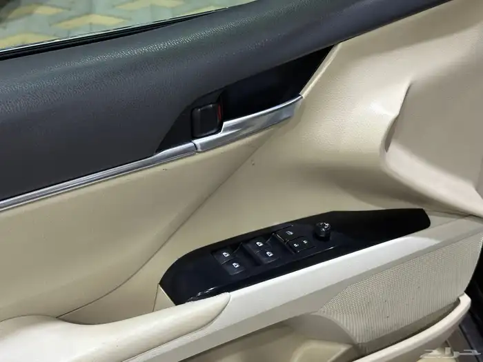 تويوتا كامري LE استاندر 2019 3