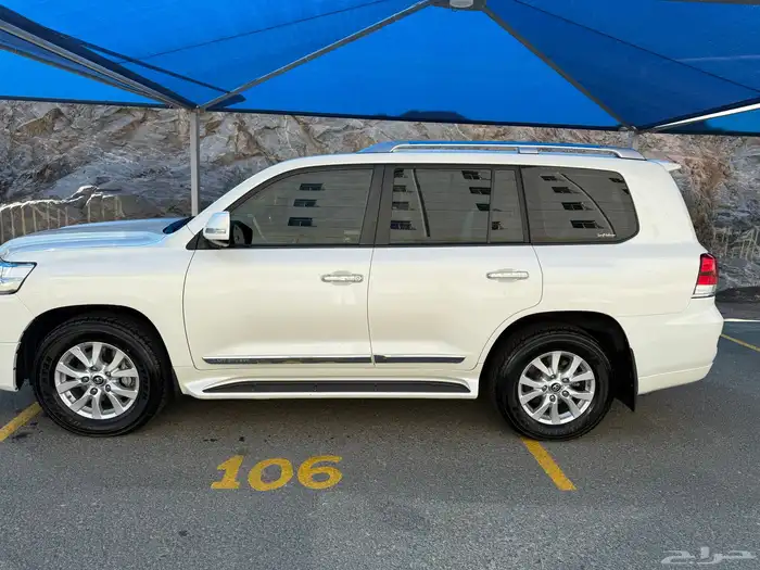 لاند كروزر 2017 GXR3 6