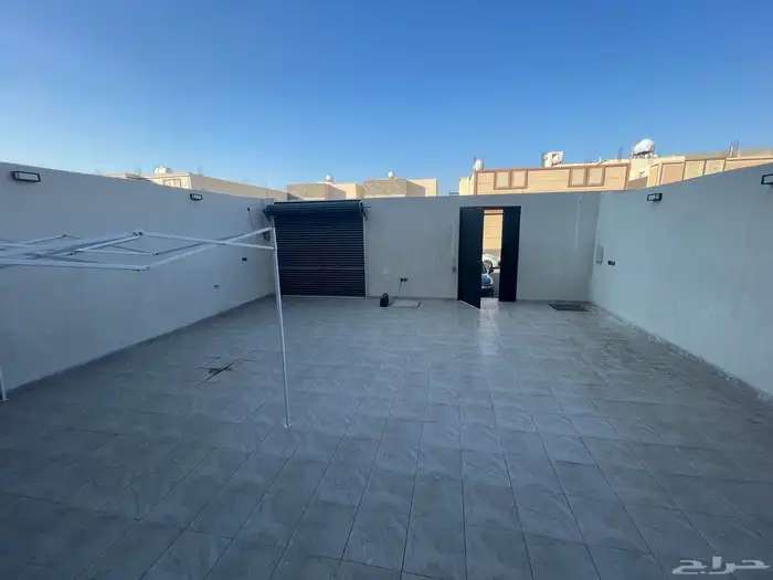 فيلا للبيع   حي طيبة (البيداء)  المدينة المنورة 1