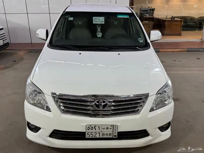 تويوتا انوفا 2012 (( بحالة ممتازة )) 5