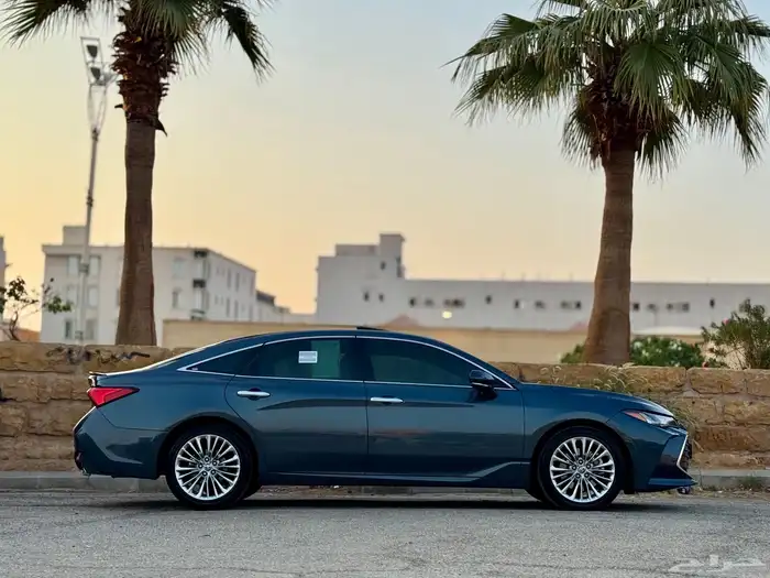 للبيع افالون 2021 ((فل كامل)) نظيفة جدا  ((ممشى قليل)) 13