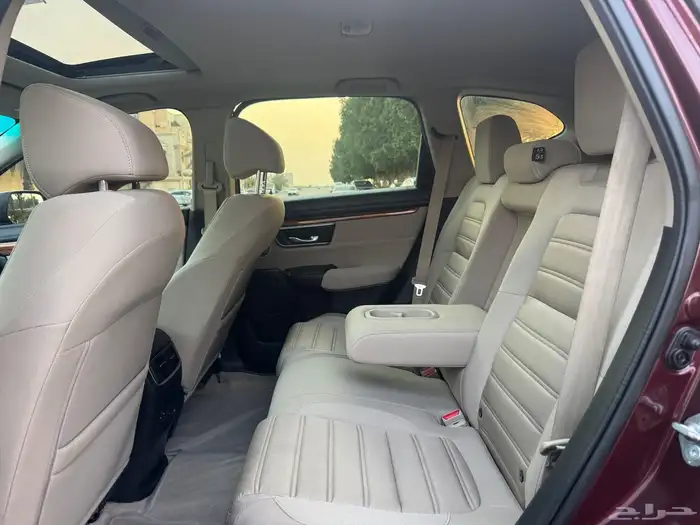 هوندا CRV 2017 فل كامل صيانات وكاله نظيف جدا 34