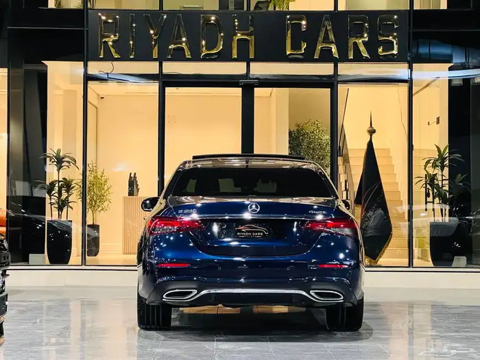 مرسيدس E350 موديل 2021 (بحالة ممتازة) 3