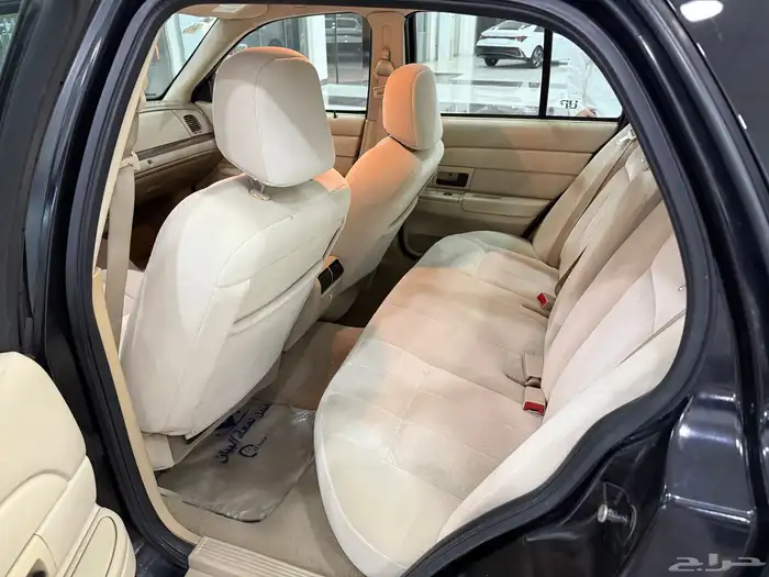 فورد-فكتوريا-2008-مدني 12