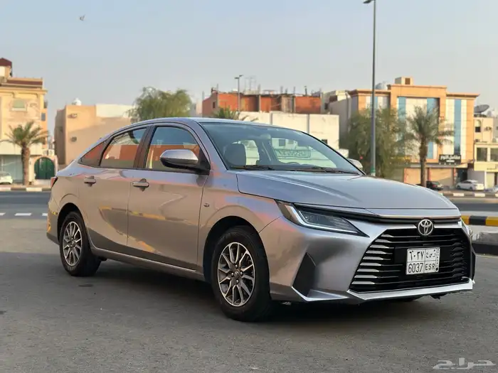 تويوتا يارس 2023 عالشرط 5