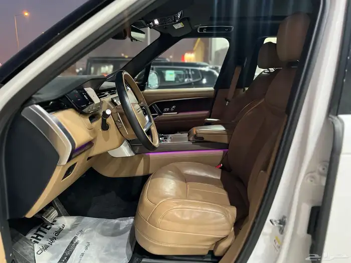 رنج روفر فوج موديل 2023 12