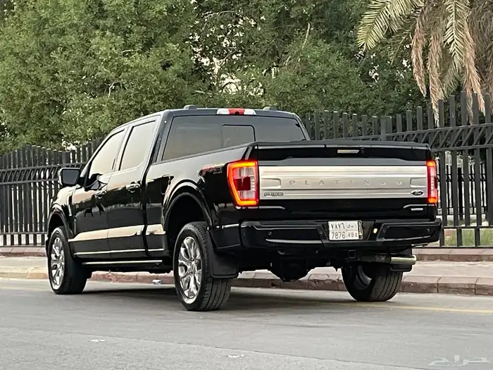 فورد F150 2022 بلاتينيوم فل كامل نظيف جدا بحال الوكاله 10