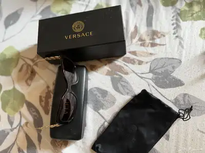 نظاره حريمي ماركة versace index