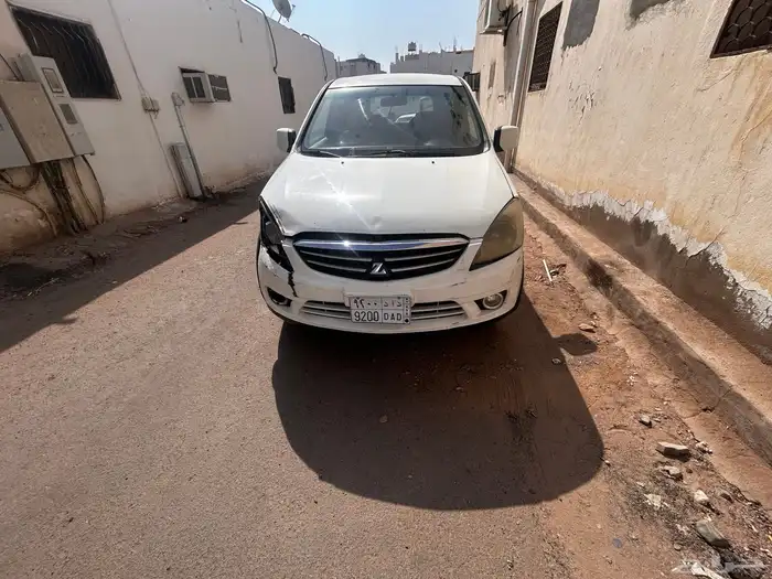 ميتسوبيشي z7 2015 9