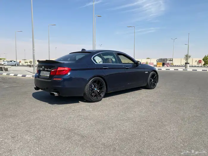 بي ام دبليو 550i  مواصفات ام فايف موديل 2012 2