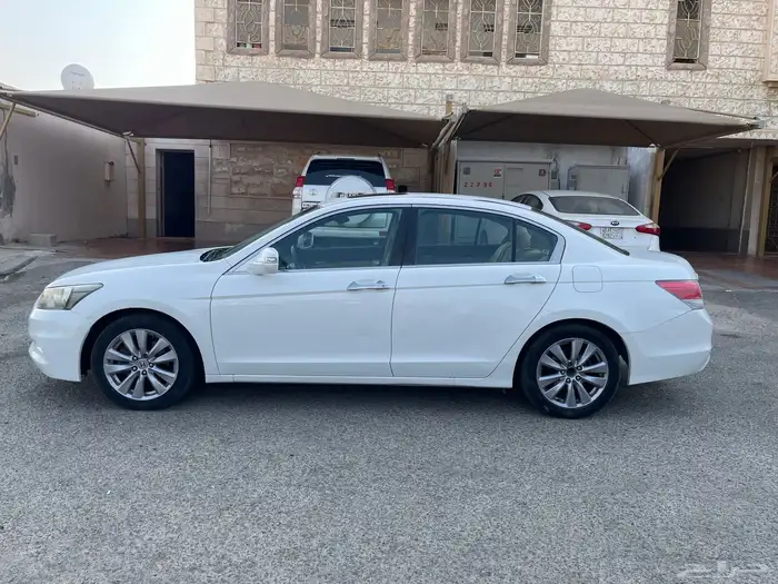 هوندا اكورد اسبيشل 2012 8