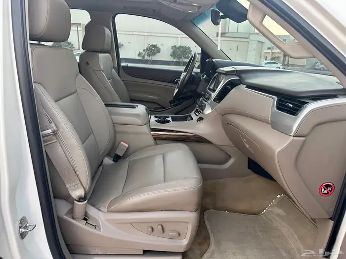 يوكن 2015 SLT اعلئ فئة وكالة 41