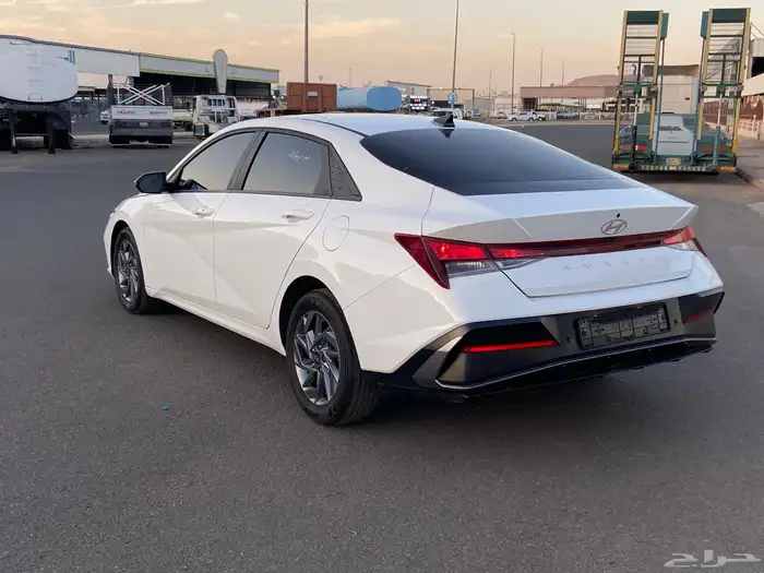 النترا 2024 ( بنزين ) 6