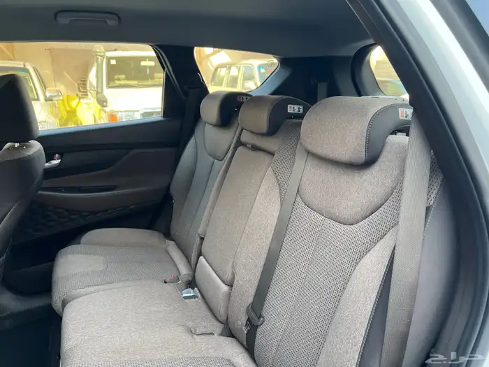 سنتافي 2023 دبل بنزين 7 مقاعد نظيف جدا لدى قمة الاطلال 31