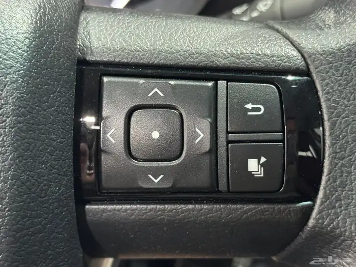 هايلوكس غمارتين فل كامل اتوماتيك 2.7 بنزين 2025 مفتاح 16