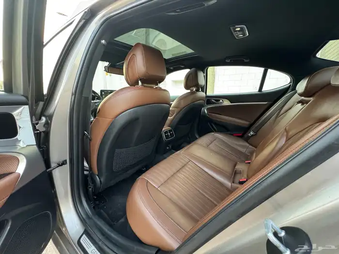 جنسس G70- 2020 11