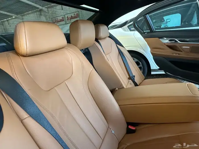 بي ام دبليو 730 م 2018 مخزن عداد 31 ألف كم 32