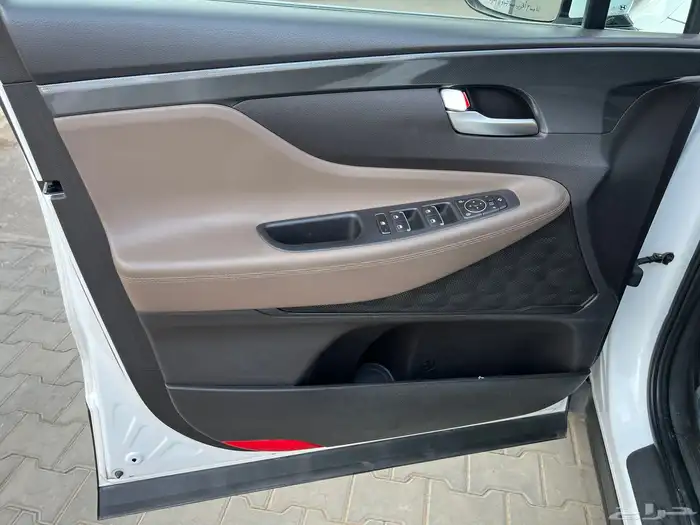 سنتافي 2023 دبل بنزين 7 مقاعد نظيف جدا لدى قمة الاطلال 45