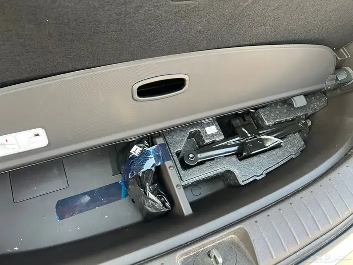 سنتافي 2023 دبل بنزين 7 مقاعد نظيف جدا لدى قمة الاطلال 27