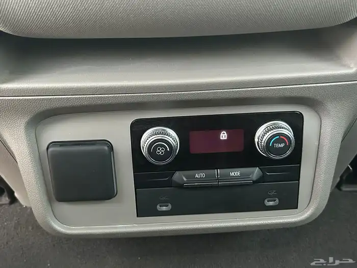 جي ام سي يوكن 2022 XL بدون دبل 15