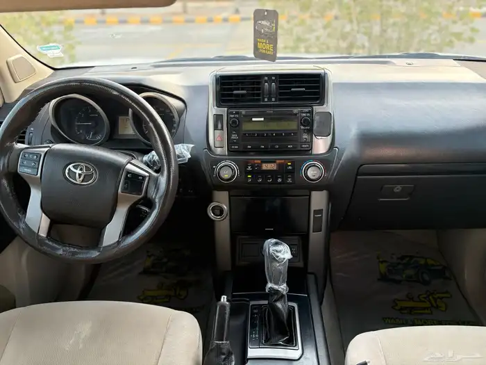 تويوتا برادو 6 سلندر 2012 11