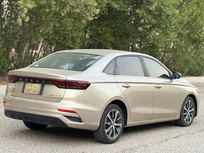 جيلي إمجراند 7 2023 فل كامل بودي وكاله 7