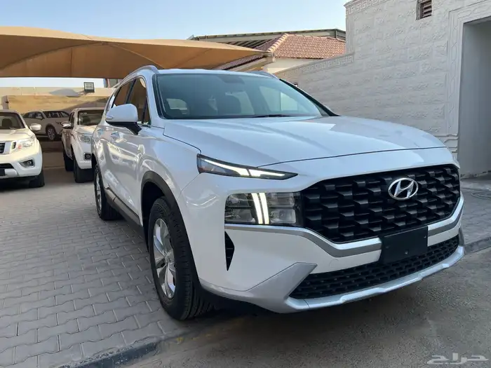 سنتافي 2023 دبل بنزين 7 مقاعد نظيف جدا لدى قمة الاطلال 1