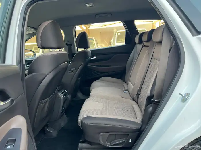 سنتافي 2023 دبل بنزين 7 مقاعد نظيف جدا لدى قمة الاطلال 30