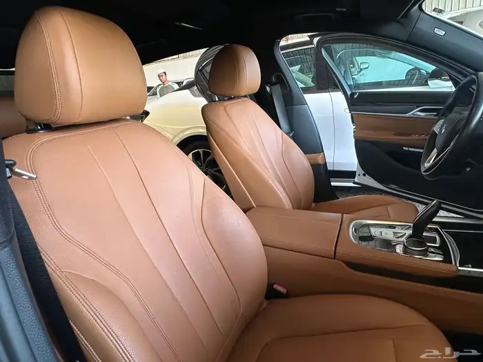 بي ام دبليو 730 م 2018 مخزن عداد 31 ألف كم 39