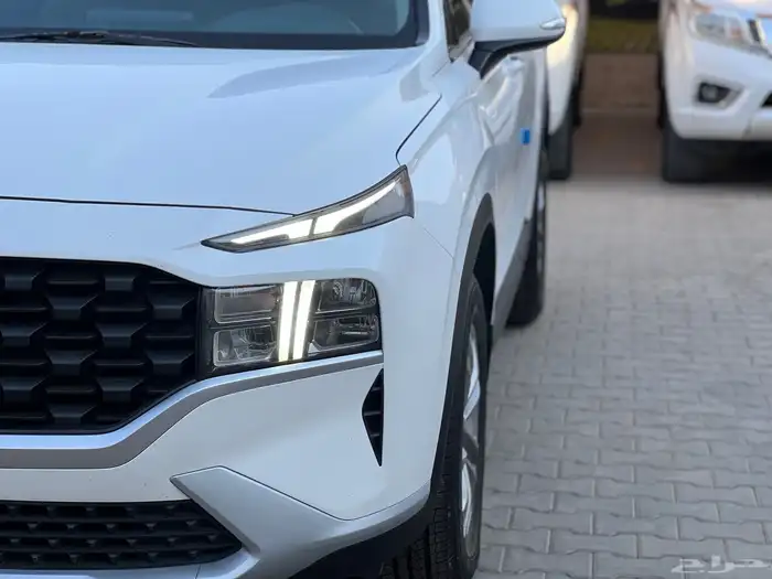 سنتافي 2023 دبل بنزين 7 مقاعد نظيف جدا لدى قمة الاطلال 21