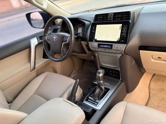 تويوتا برادوTXL 2022فل كامل عداد 64 الف 17