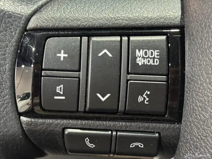 هايلوكس غمارتين فل كامل اتوماتيك 2.7 بنزين 2025 مفتاح 15