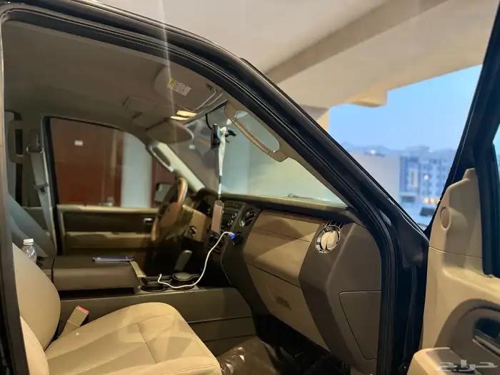 فورد اكسبيدشن 2014 21