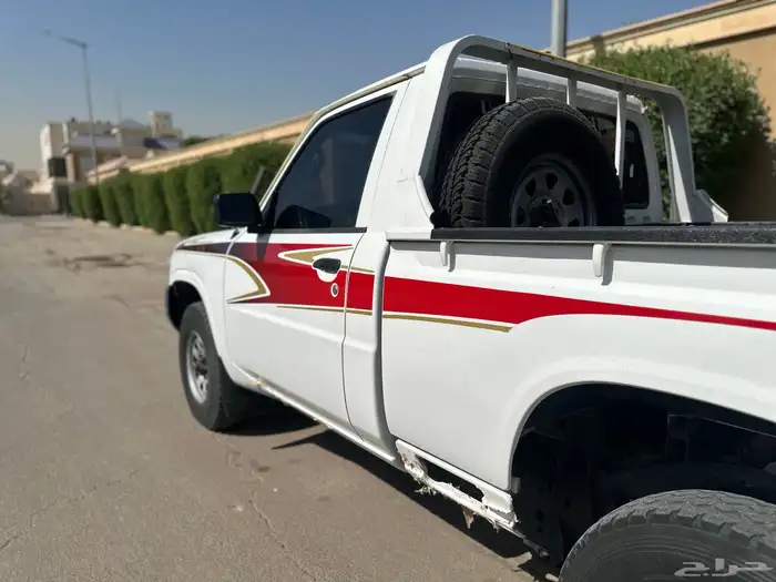 نيسان شاص موديل 2004 4