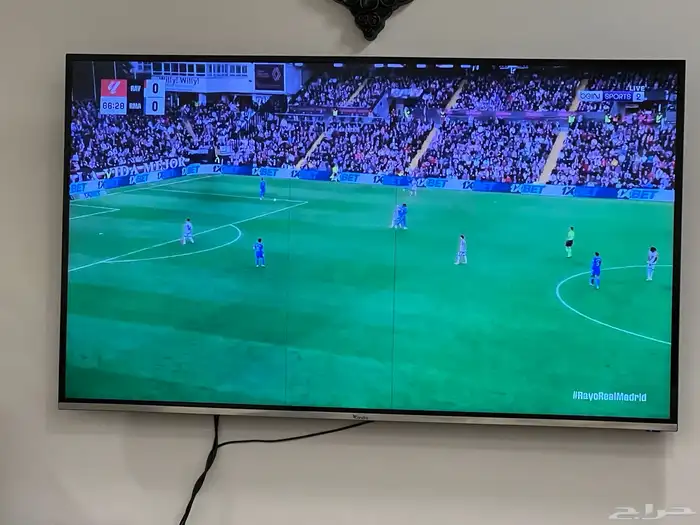 شاشة تلفزيون 65 بوصة smart للبيع 0