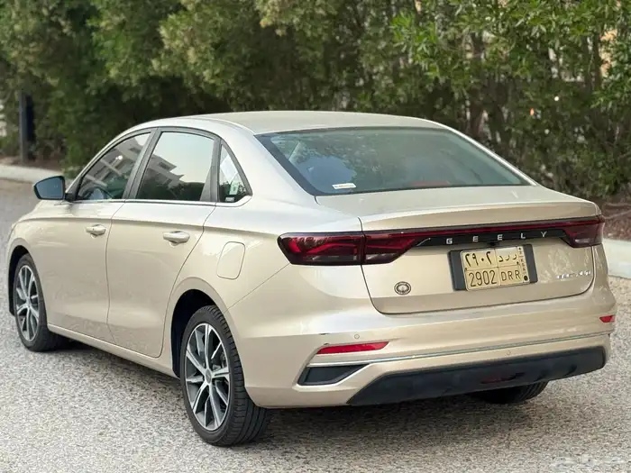 جيلي إمجراند 7 2023 فل كامل بودي وكاله 6