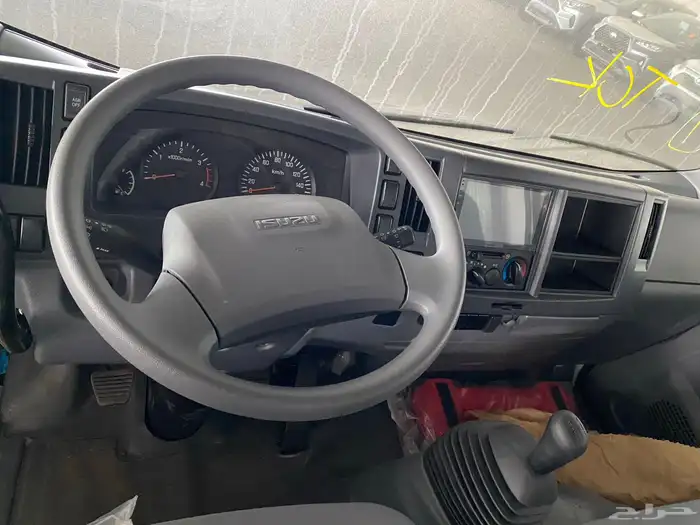 ايسوزو قلاب 3 طن 2025 اقل سعر تسليم فوري 2