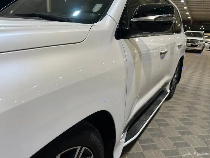 جيب لكزس LX570 سبورت بلس بحاله الوكاله 8