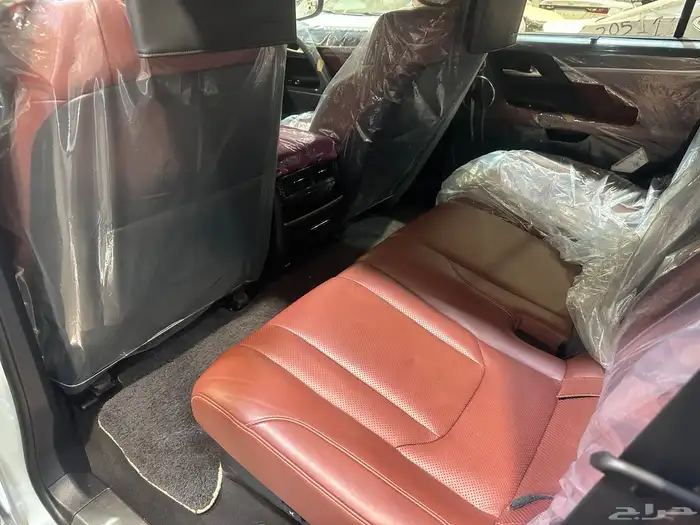 جيب لكزس LX570 سبورت بلس بحاله الوكاله 18